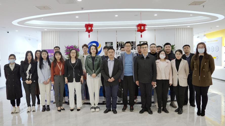 技术驱动，服务赋能 李复东先生公司业务综述